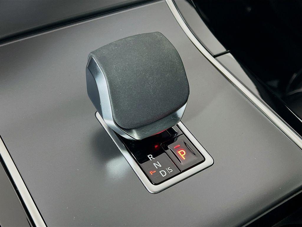 used 2025 Land Rover Range Rover Evoque car, priced at $47,358