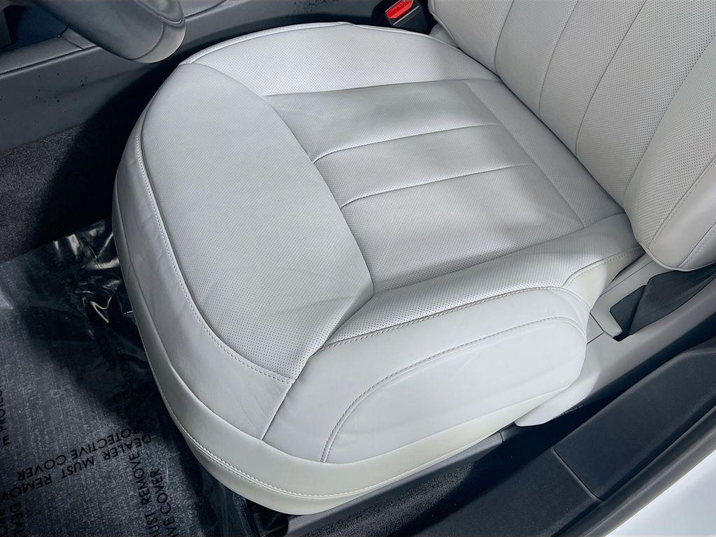 used 2023 Land Rover Range Rover Sport car, priced at $71,304