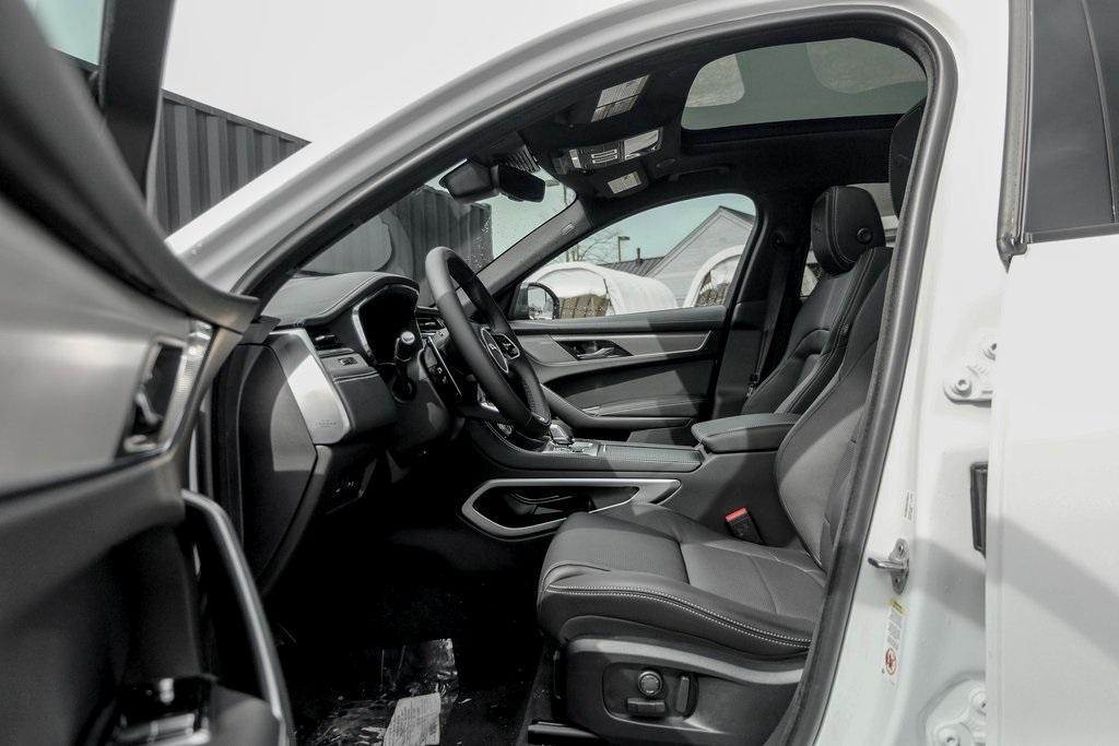used 2026 Jaguar F-PACE car, priced at $58,895