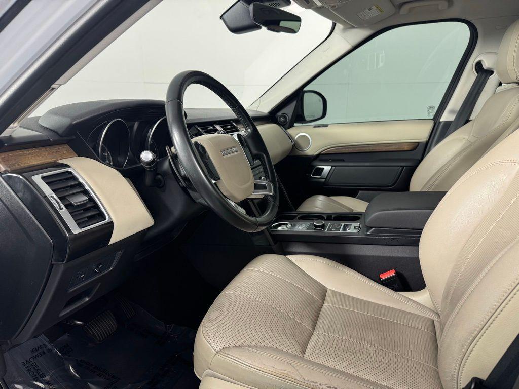 used 2019 Land Rover Discovery car, priced at $15,534
