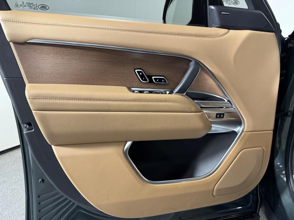 used 2023 Land Rover Range Rover car, priced at $85,546