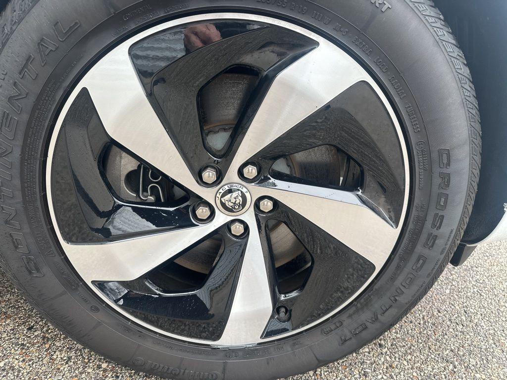 used 2026 Jaguar F-PACE car, priced at $47,681