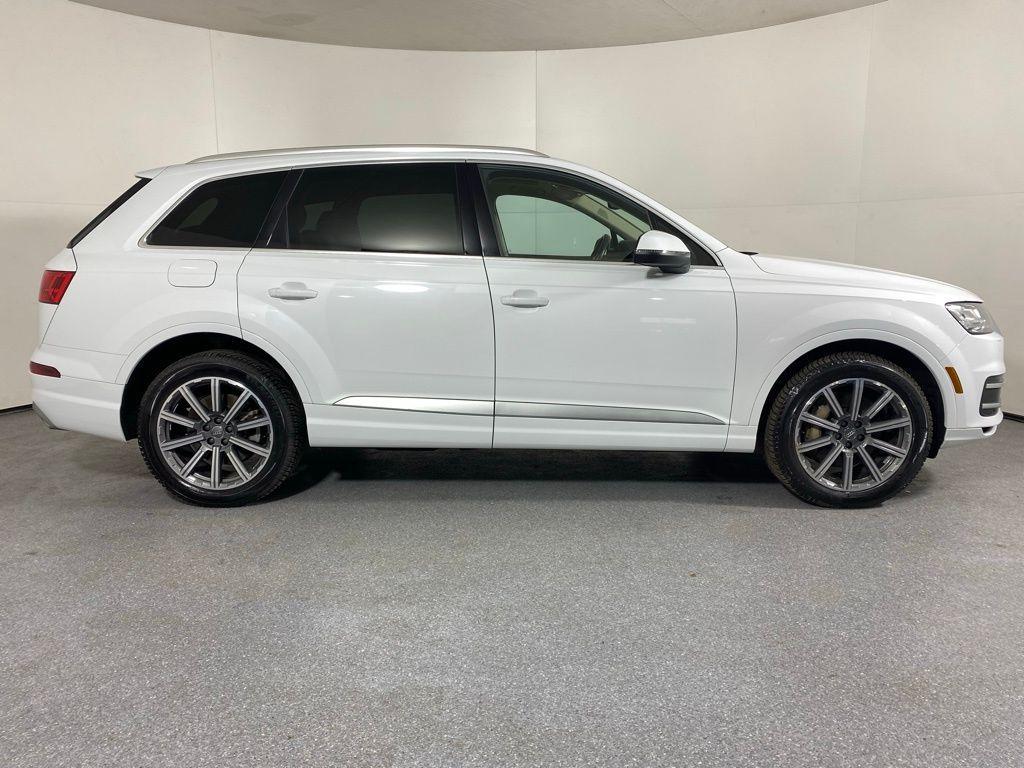 used 2018 Audi Q7 car, priced at $18,128