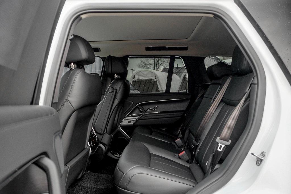 new 2025 Land Rover Range Rover car, priced at $153,640