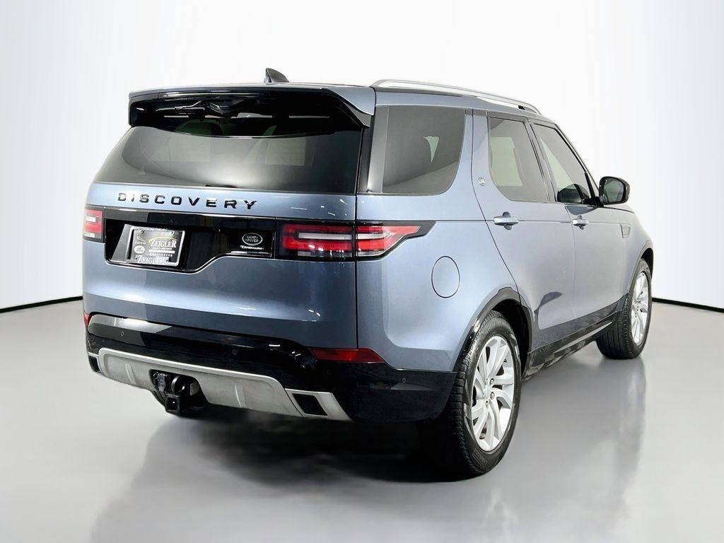 used 2020 Land Rover Discovery car, priced at $22,233