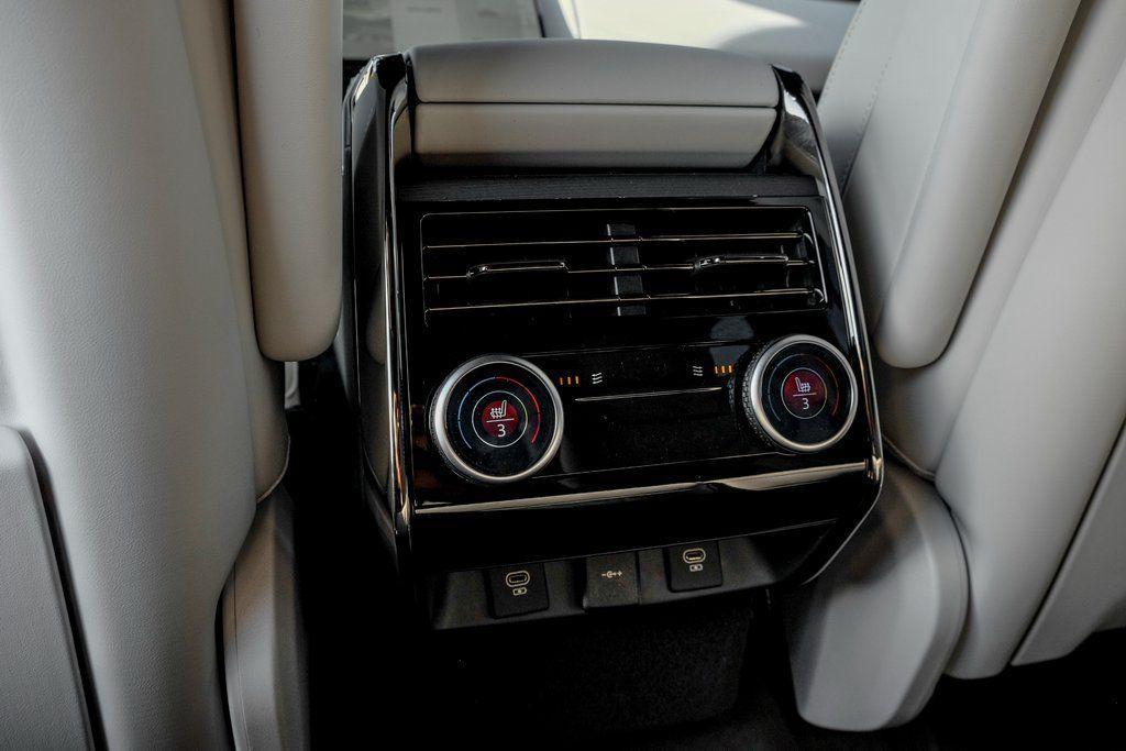 new 2025 Land Rover Range Rover Sport car, priced at $95,665