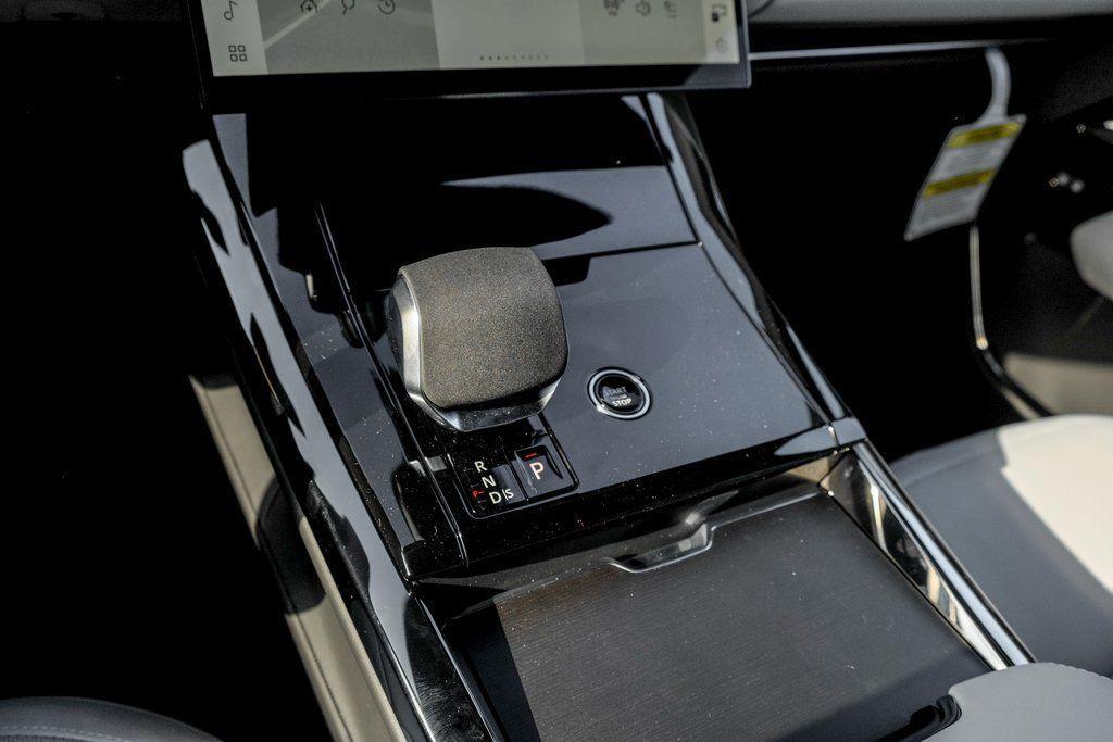 new 2025 Land Rover Range Rover Sport car, priced at $95,665