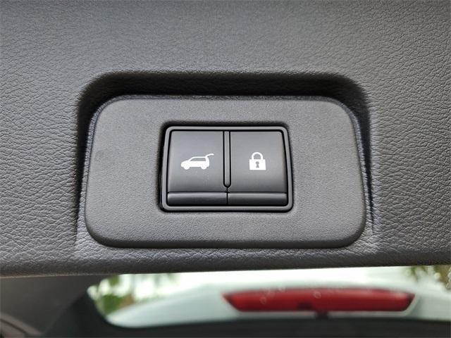 used 2022 Nissan Rogue car, priced at $21,590