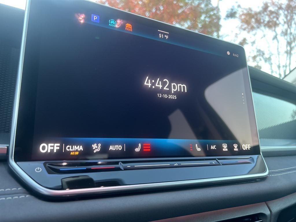 new 2026 Volkswagen Tiguan car, priced at $37,363