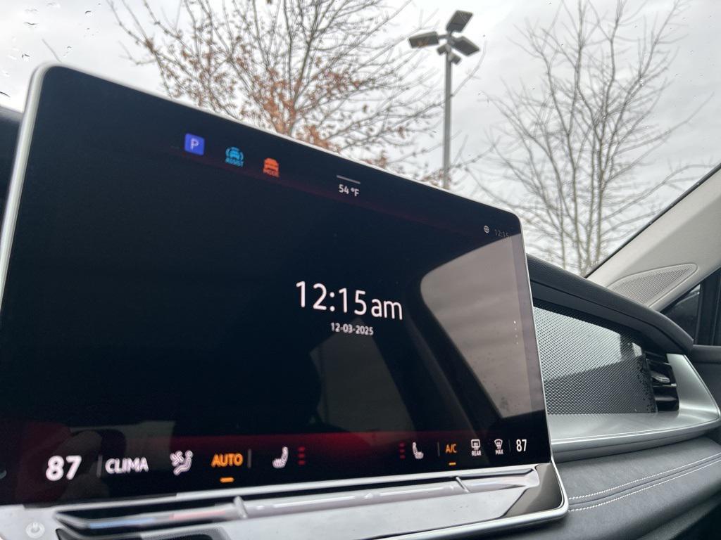 new 2026 Volkswagen Tiguan car, priced at $37,363