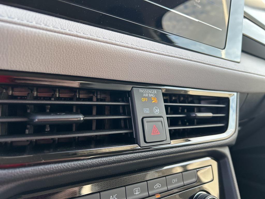 new 2026 Volkswagen Taos car, priced at $28,047