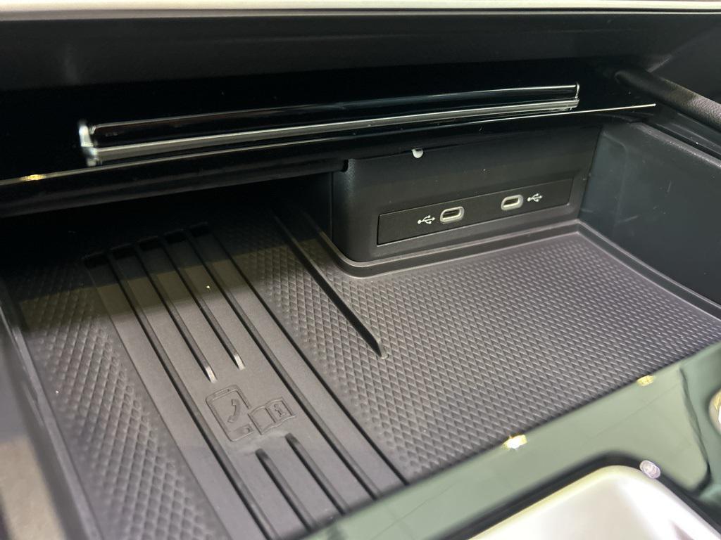 new 2026 Volkswagen Atlas car, priced at $55,181