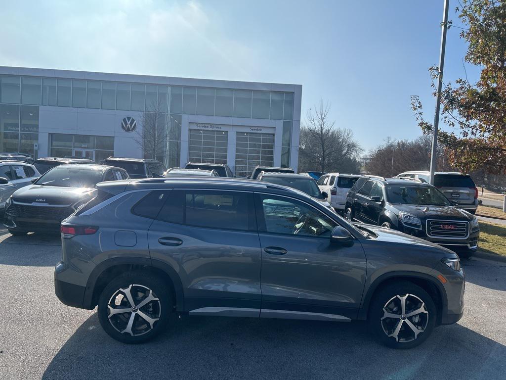 new 2026 Volkswagen Tiguan car, priced at $37,363