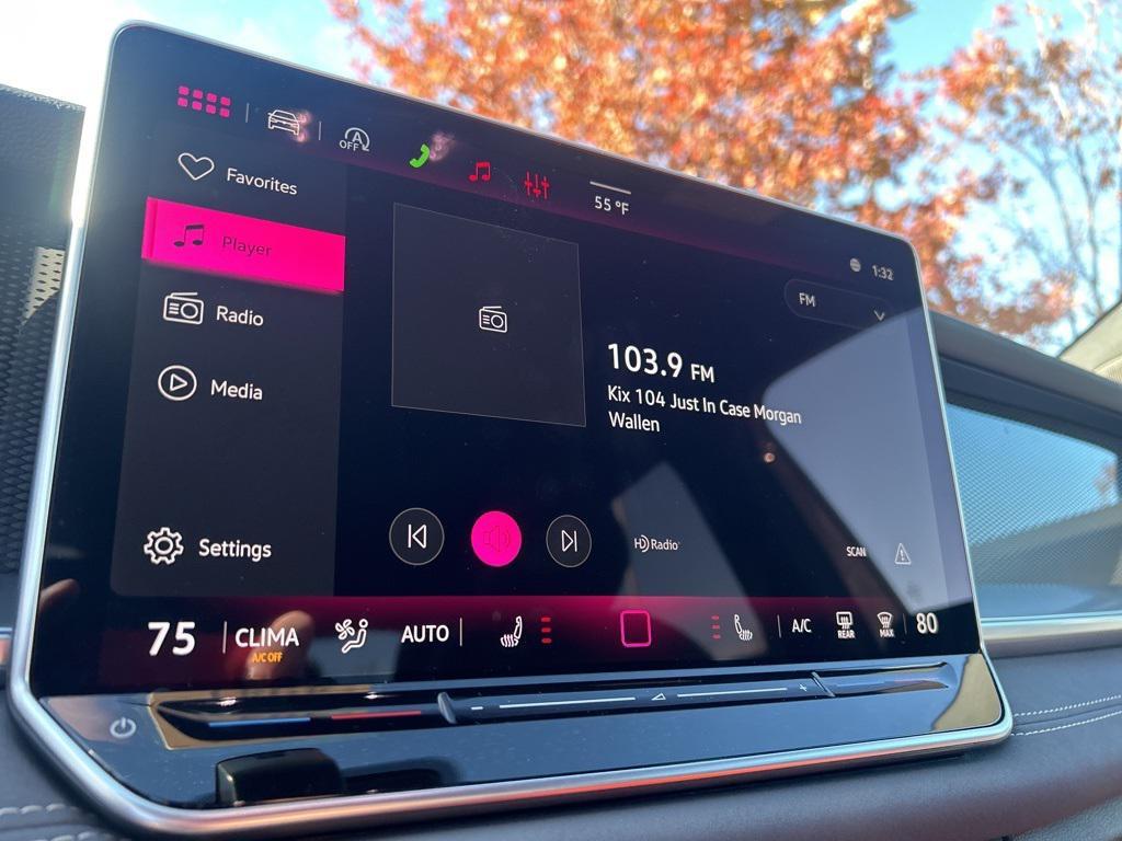 new 2026 Volkswagen Tiguan car, priced at $39,059