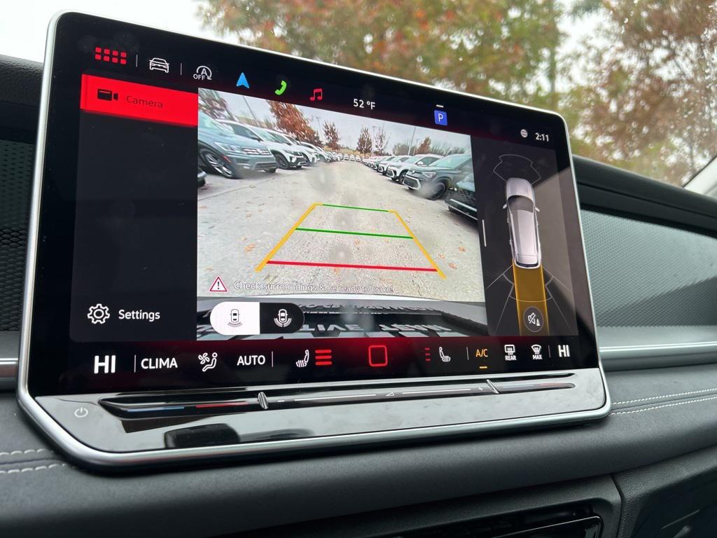 new 2025 Volkswagen Tiguan car, priced at $33,084