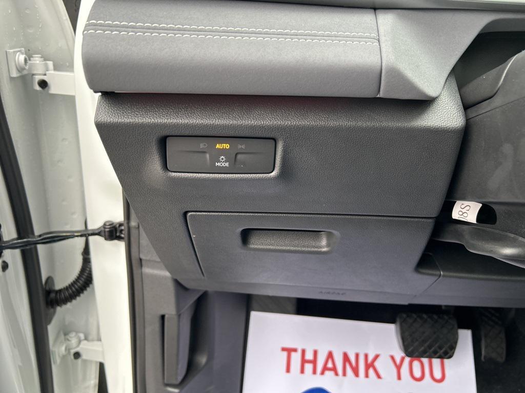 new 2025 Volkswagen Tiguan car, priced at $33,084