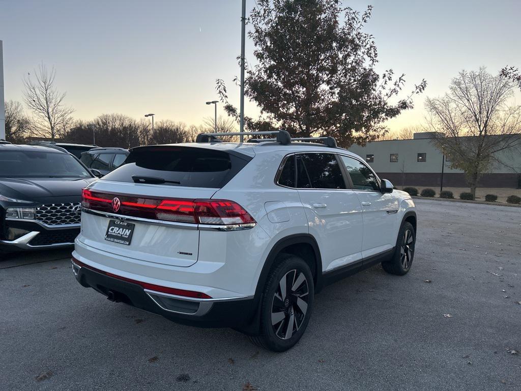 new 2026 Volkswagen Atlas Cross Sport car, priced at $50,062