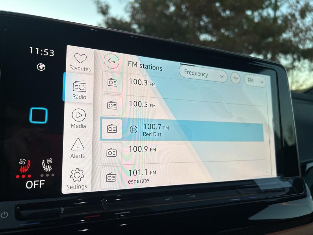 new 2026 Volkswagen Atlas Cross Sport car, priced at $50,062