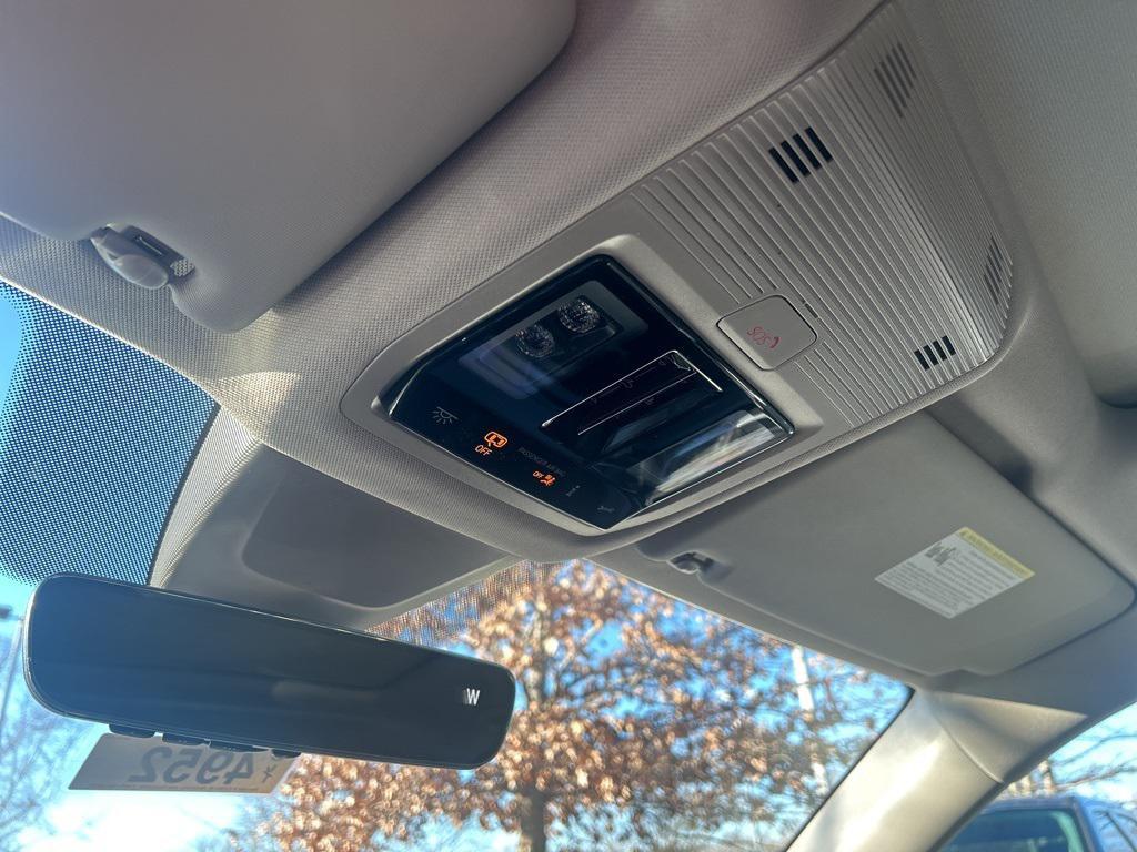 new 2026 Volkswagen Atlas car, priced at $49,862