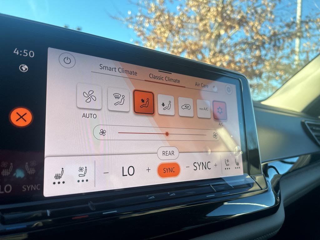 new 2026 Volkswagen Atlas car, priced at $49,862