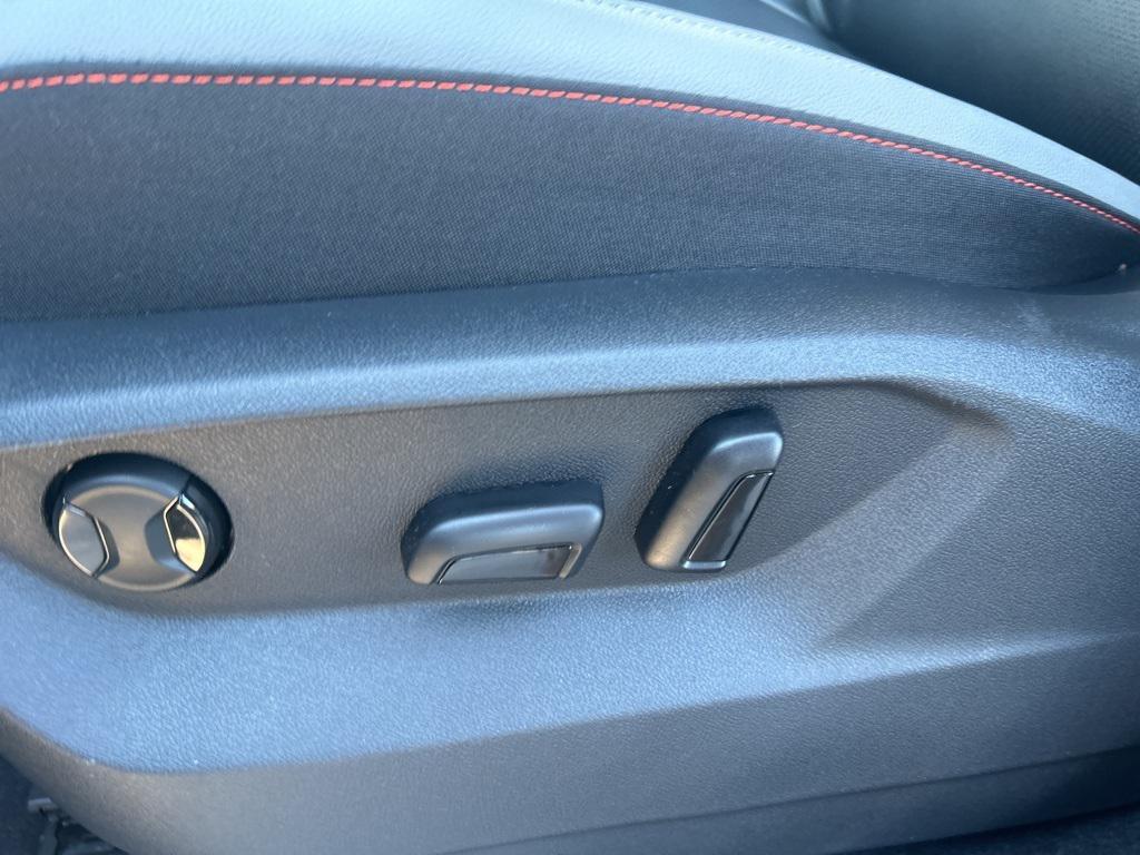 new 2026 Volkswagen Atlas car, priced at $49,862