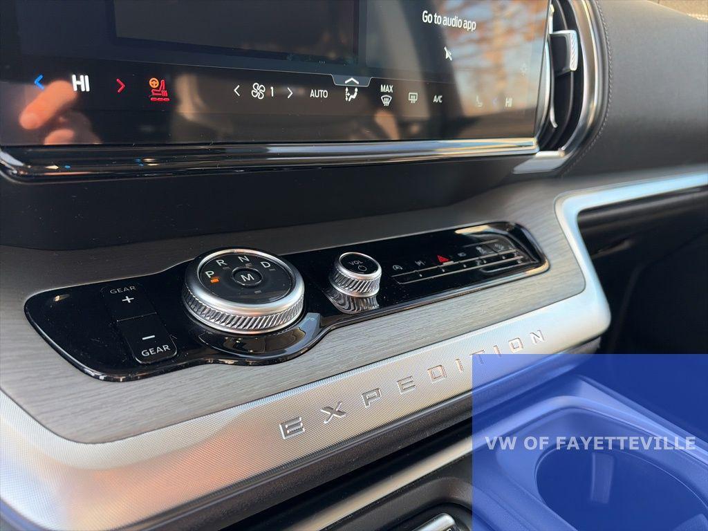 used 2025 Ford Expedition Max car, priced at $69,175