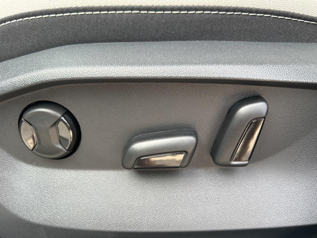 new 2025 Volkswagen Taos car, priced at $24,743