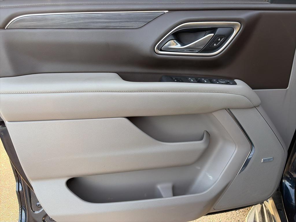 used 2021 GMC Yukon car, priced at $39,844