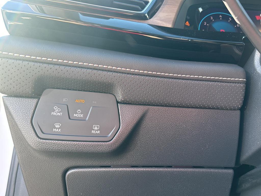 new 2026 Volkswagen Atlas car, priced at $46,708