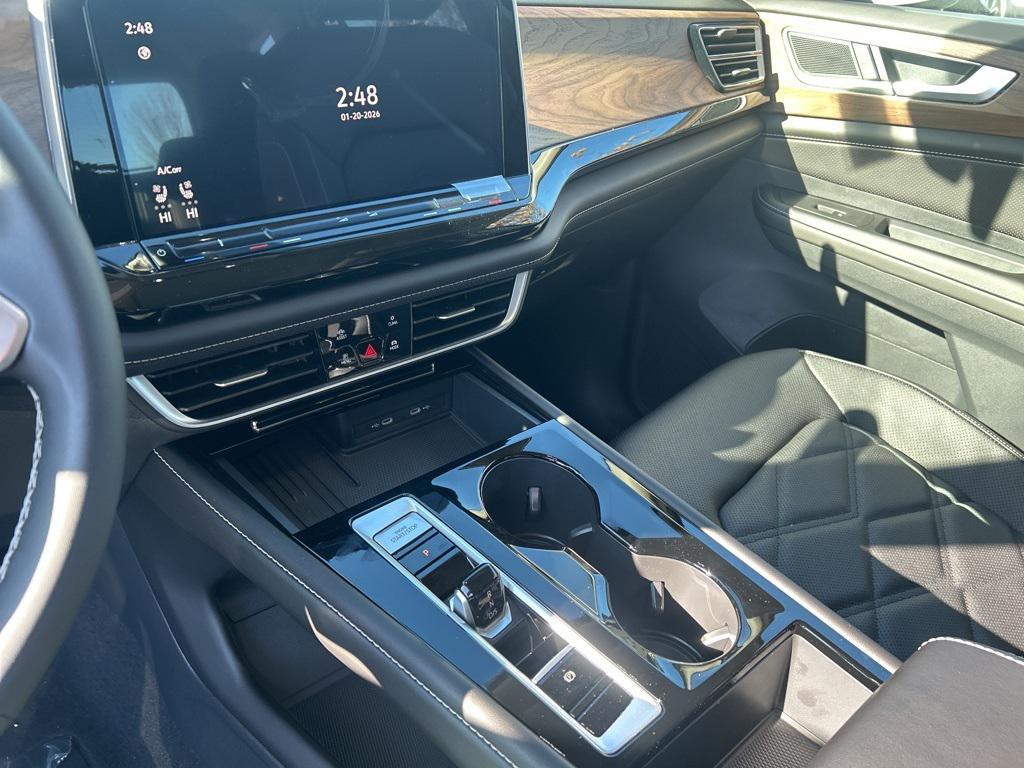 new 2026 Volkswagen Atlas car, priced at $46,708