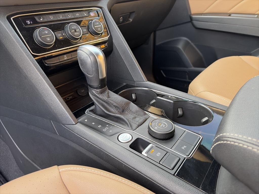 used 2020 Volkswagen Atlas Cross Sport car, priced at $19,816