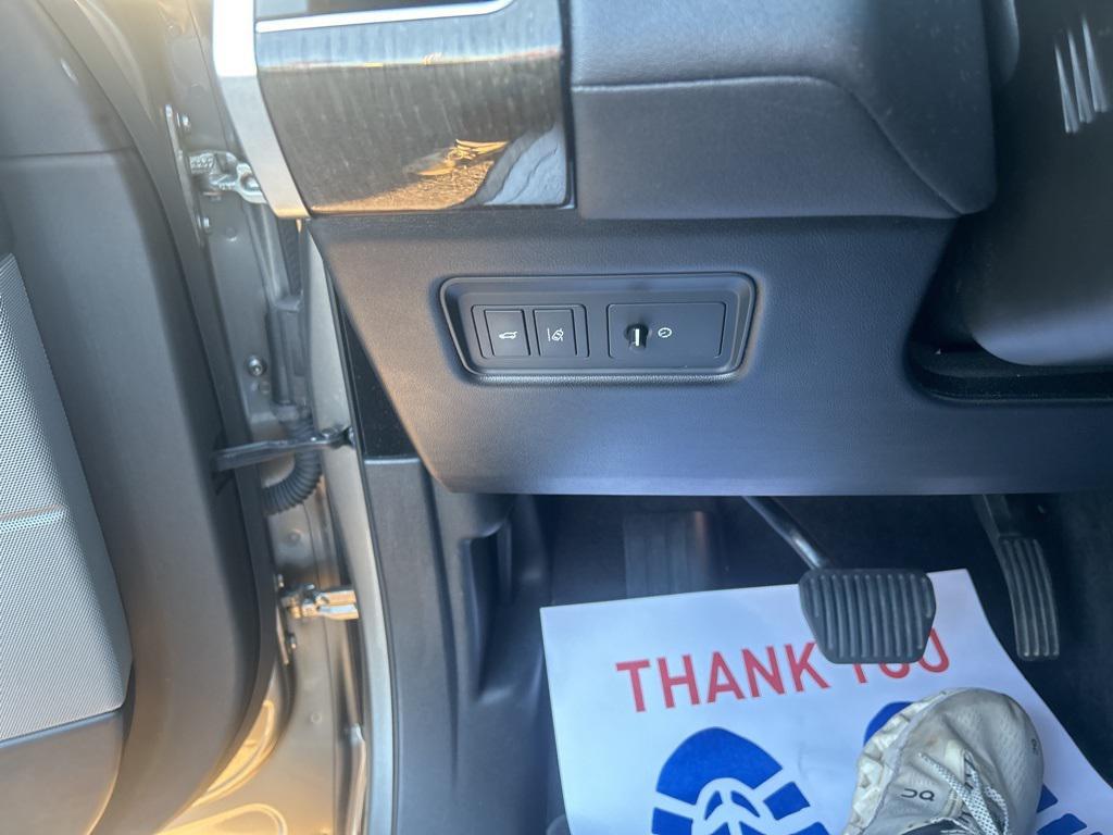 used 2017 Land Rover Range Rover Sport car, priced at $20,000