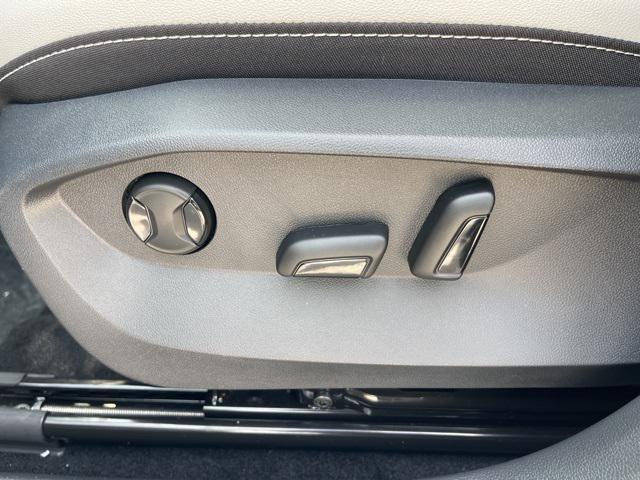 new 2025 Volkswagen Taos car, priced at $24,743