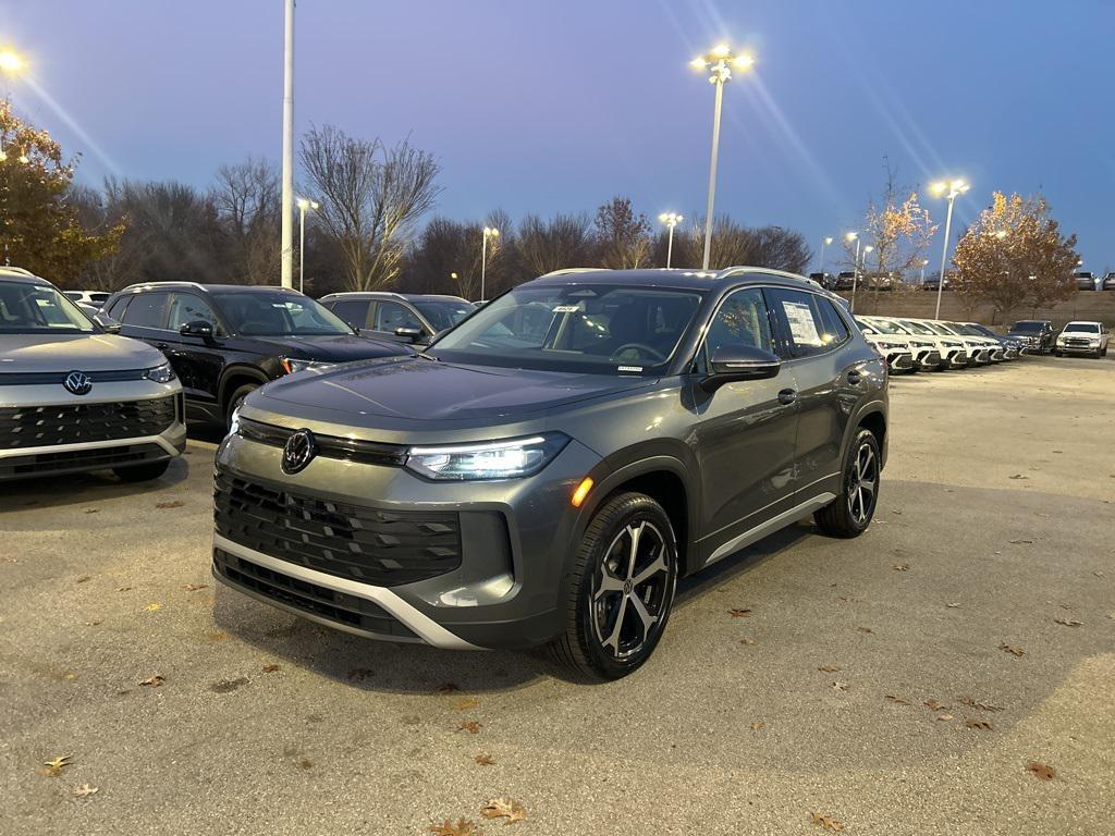 new 2026 Volkswagen Tiguan car, priced at $37,363