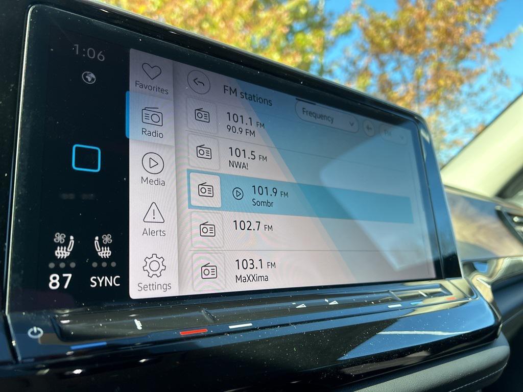 new 2026 Volkswagen Atlas car, priced at $46,478