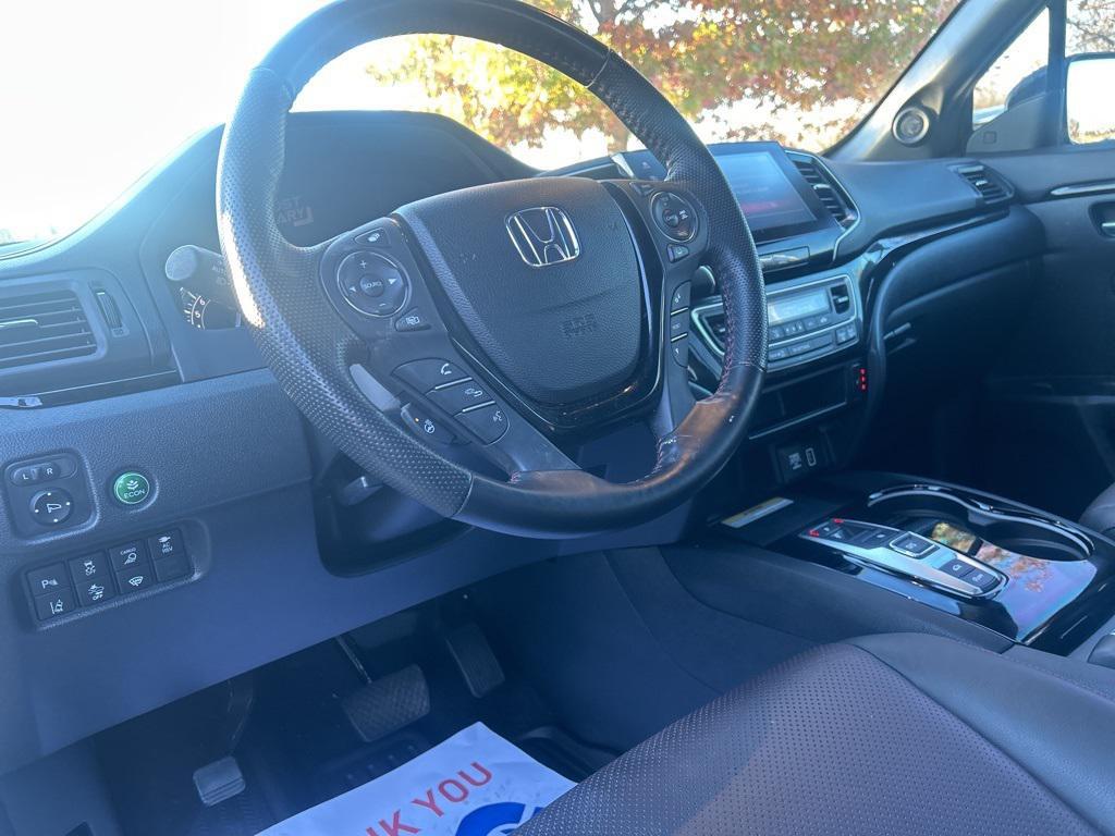 used 2023 Honda Ridgeline car, priced at $35,000
