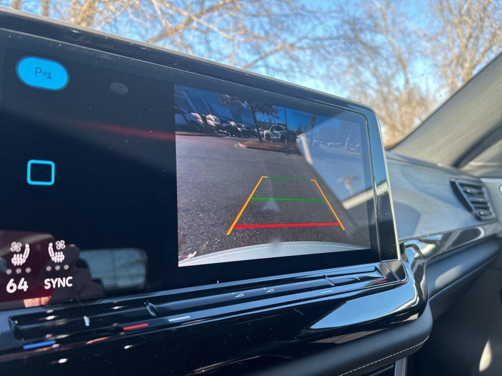 new 2026 Volkswagen Atlas Cross Sport car, priced at $47,552