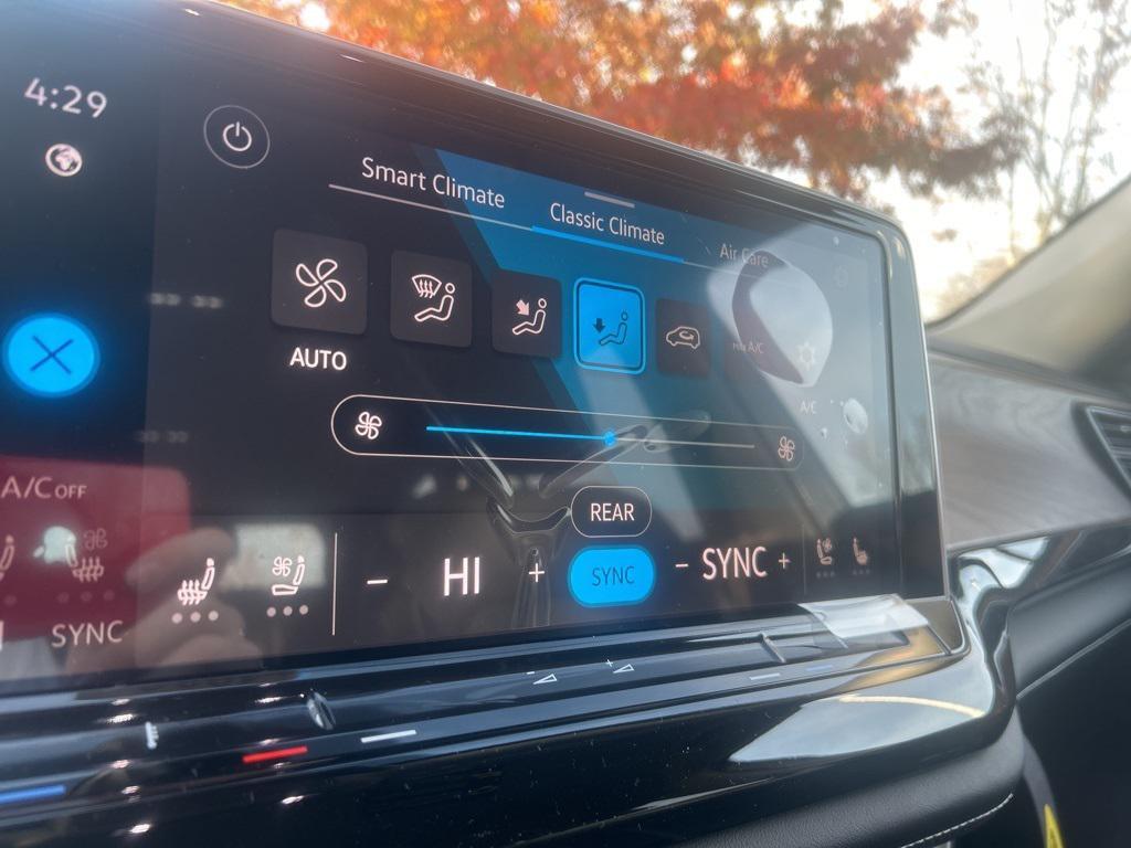 new 2026 Volkswagen Atlas car, priced at $42,245