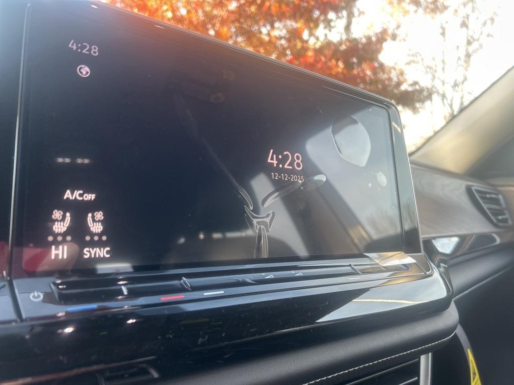 new 2026 Volkswagen Atlas car, priced at $42,245