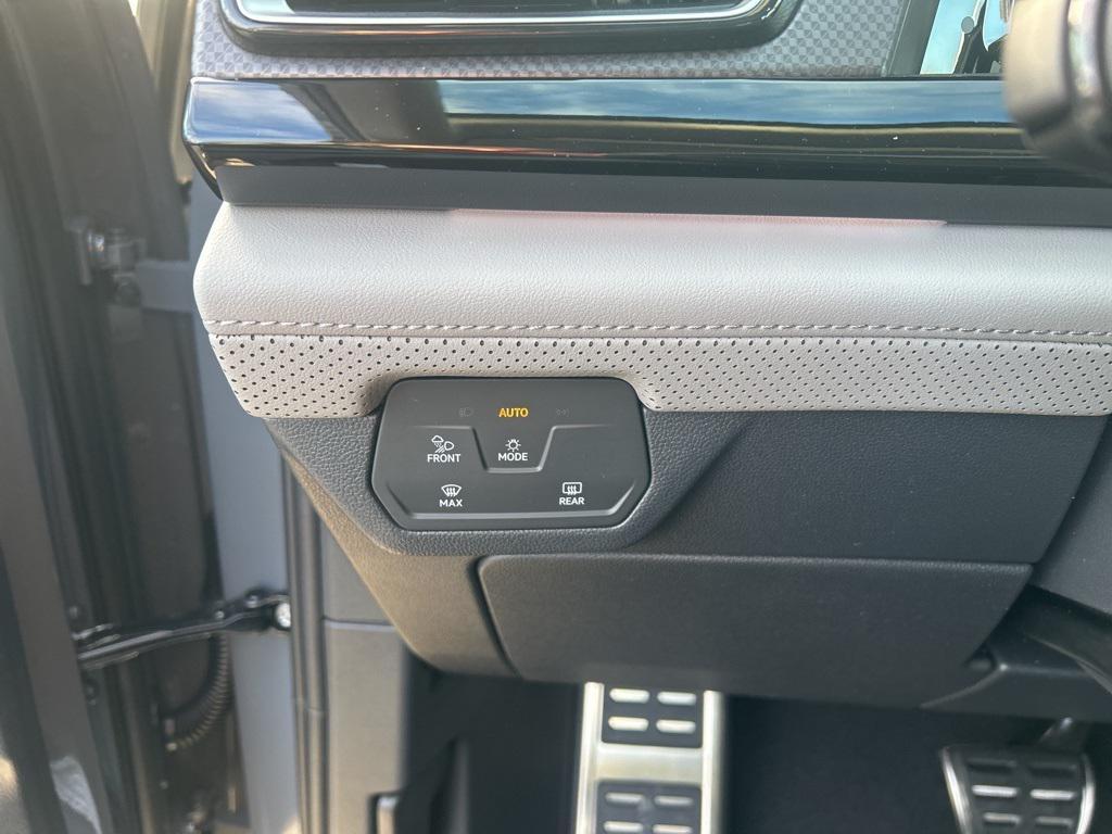 new 2026 Volkswagen Atlas car, priced at $49,862