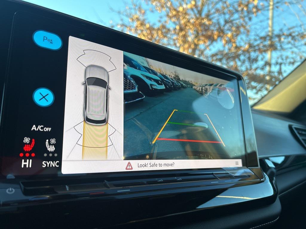 new 2026 Volkswagen Atlas Cross Sport car, priced at $46,906