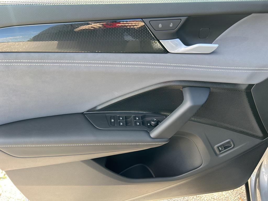 new 2026 Volkswagen Tiguan car, priced at $35,762