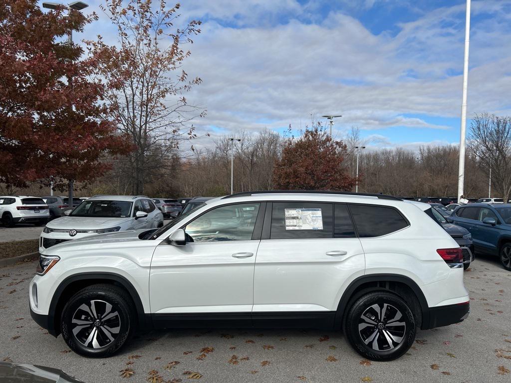 new 2026 Volkswagen Atlas car, priced at $42,682