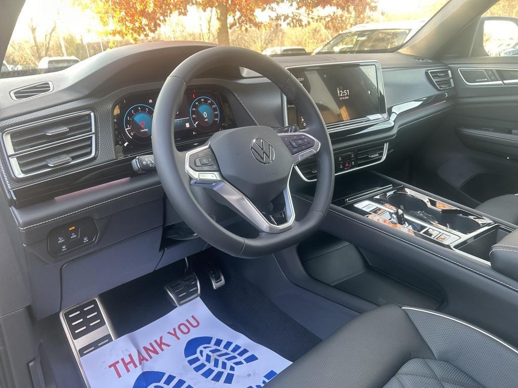 new 2026 Volkswagen Atlas Cross Sport car, priced at $54,906