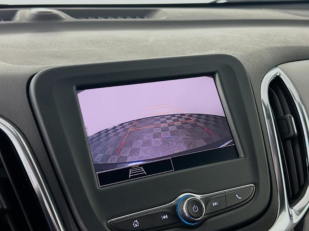 used 2024 Chevrolet Equinox car, priced at $19,995