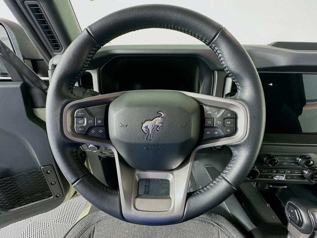 used 2025 Ford Bronco car, priced at $42,995