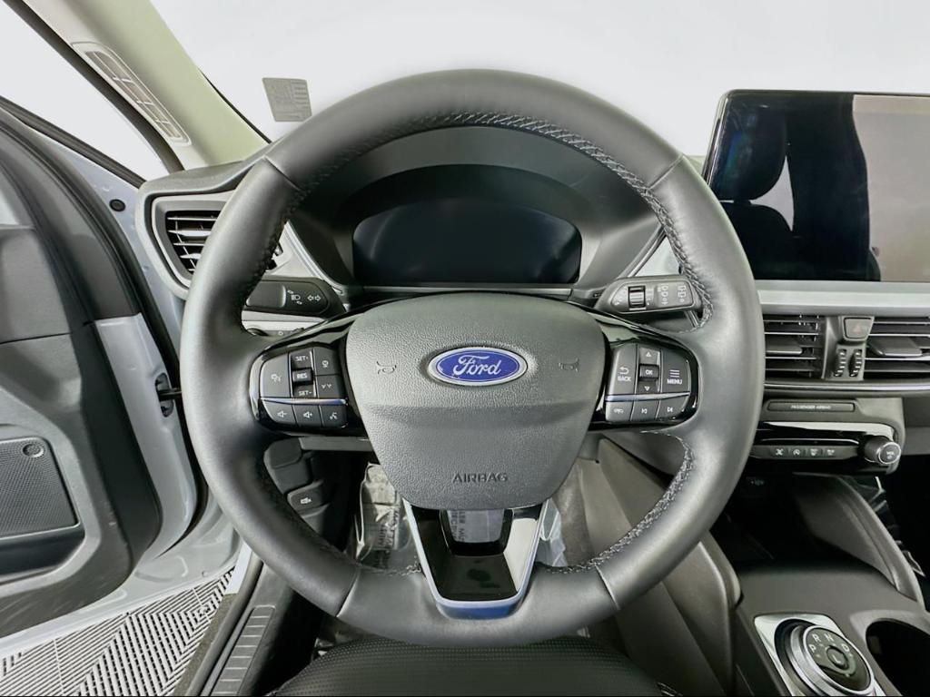 used 2025 Ford Escape car, priced at $27,995