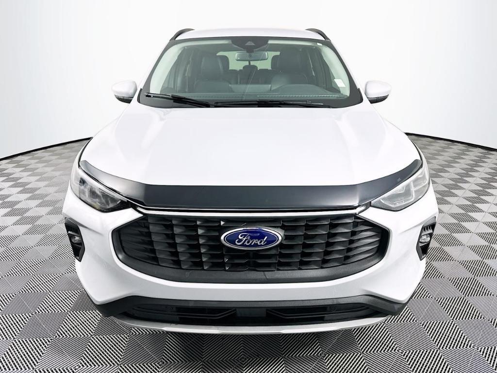 used 2025 Ford Escape car, priced at $27,995