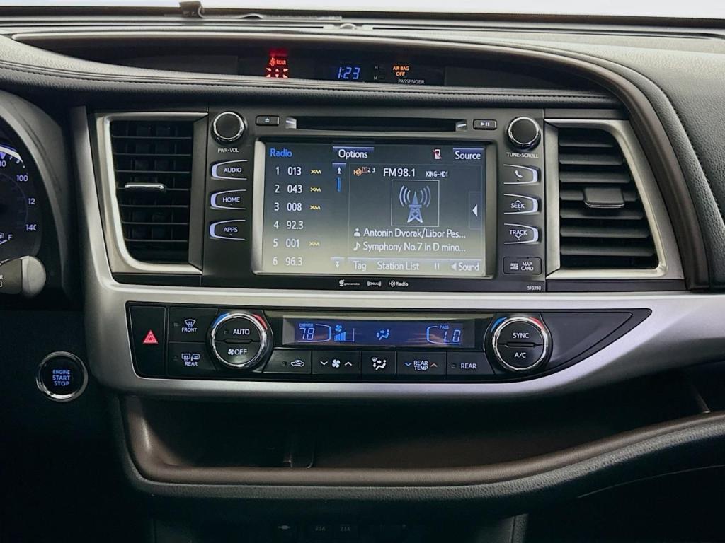 used 2018 Toyota Highlander car, priced at $28,995