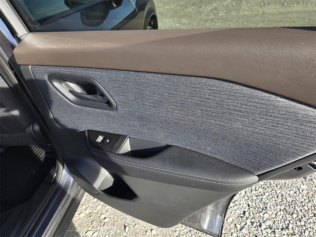 used 2021 Nissan Rogue car, priced at $19,378